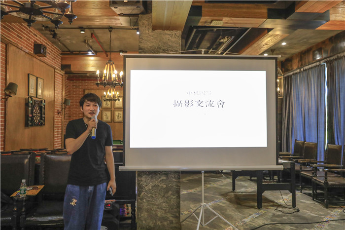 图片关键词